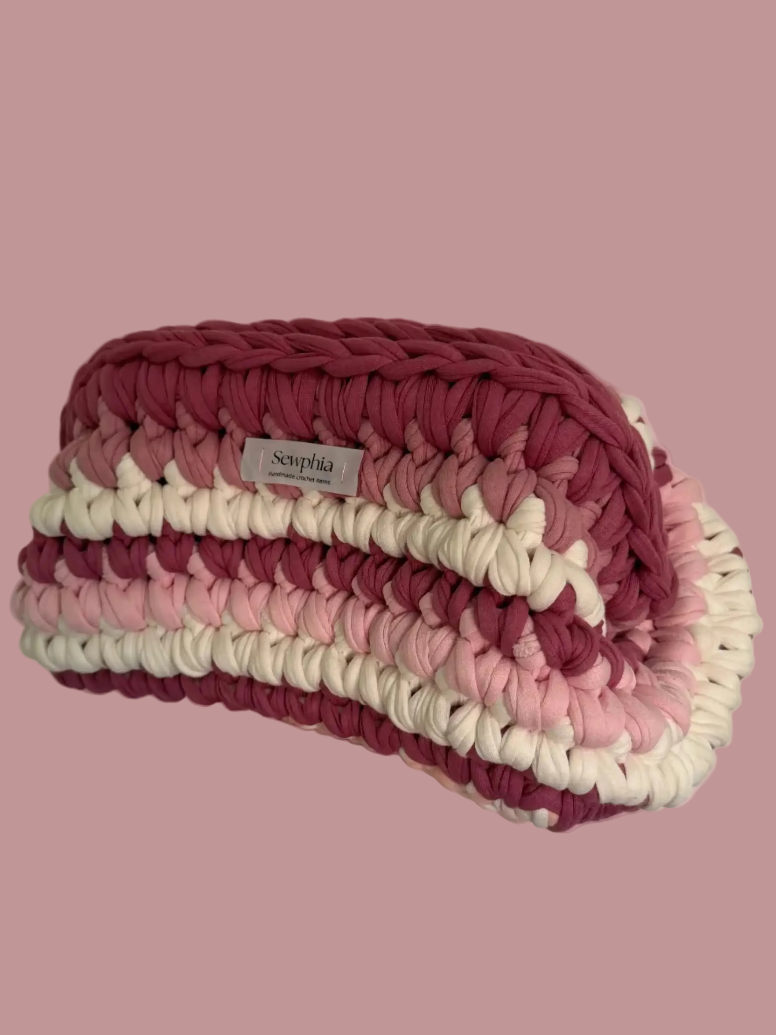 PINK AND WHITE CLUTCH