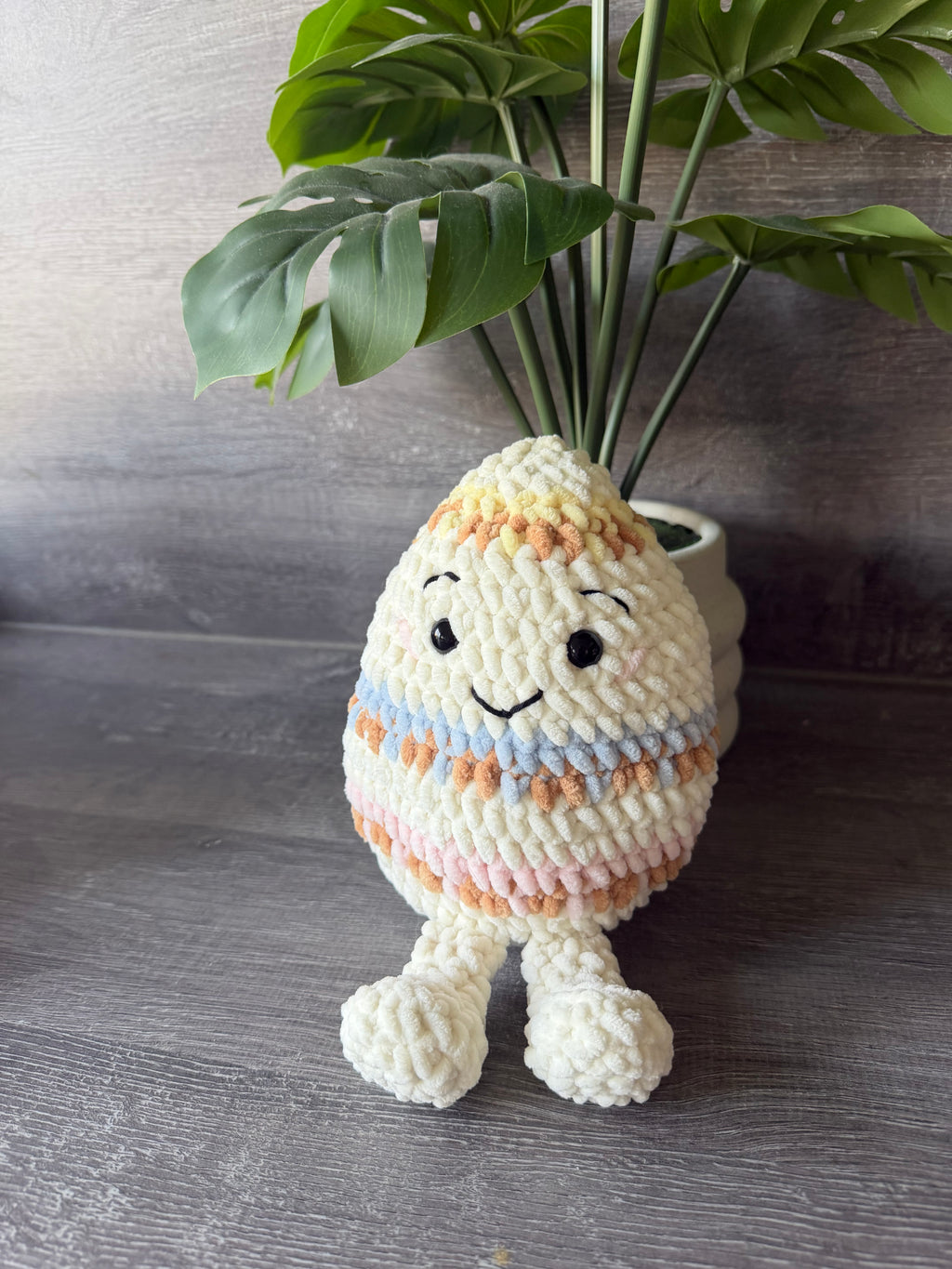 CHOCOLATE EASTER EGG PATTERN